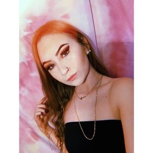 Meet your Posher, Jasmine